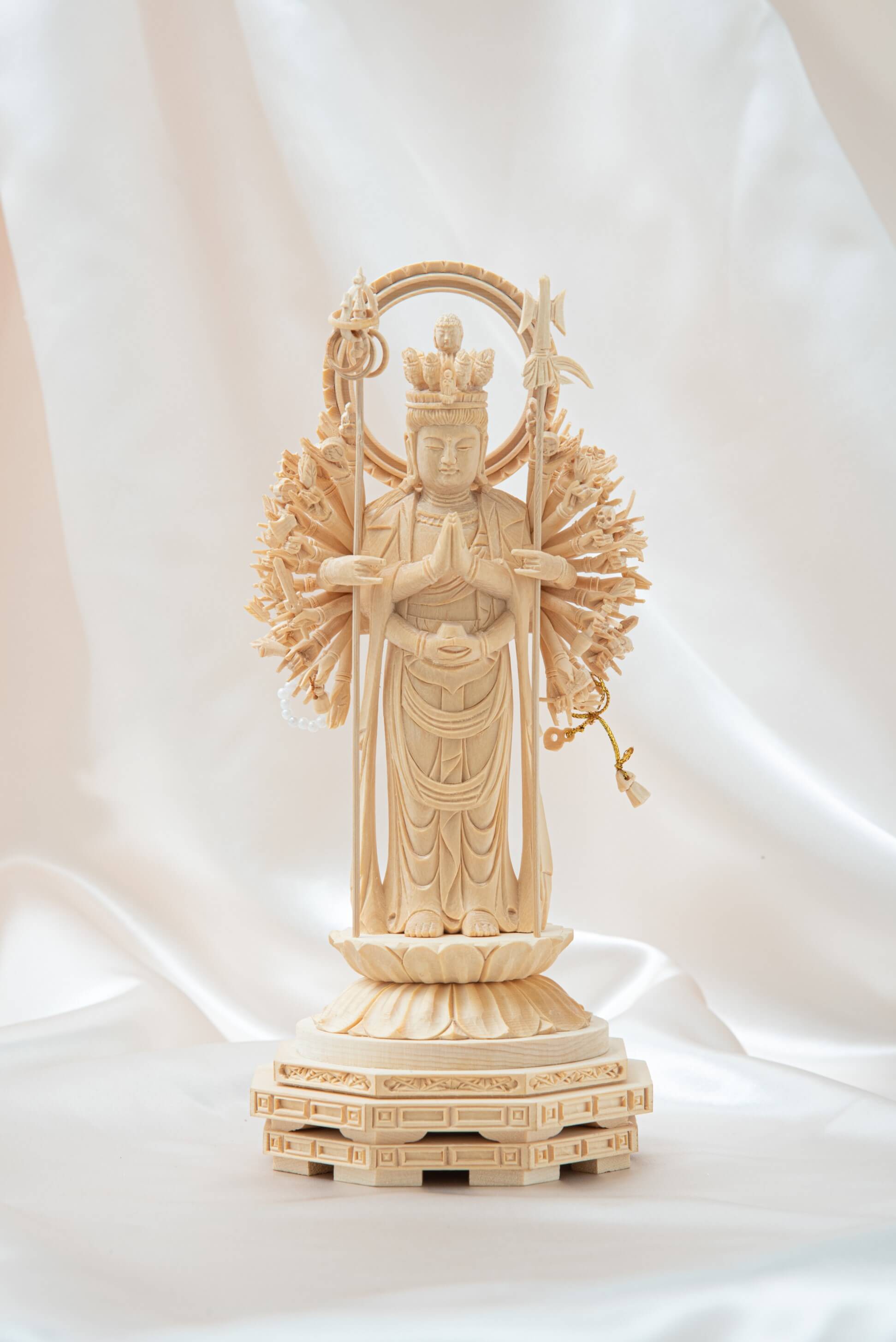 小妻要 小妻要、〈騎龍観音 KANNON BODHISATTVA MOUNTED ほそい ON A DRAGON  〉、希少な画集より、新品高級額、マット額装付、刺青、TATTOOING、裸婦 売買されたオークション情報 落札价格 【au  payマーケット】の商品情報をアーカイブ公開